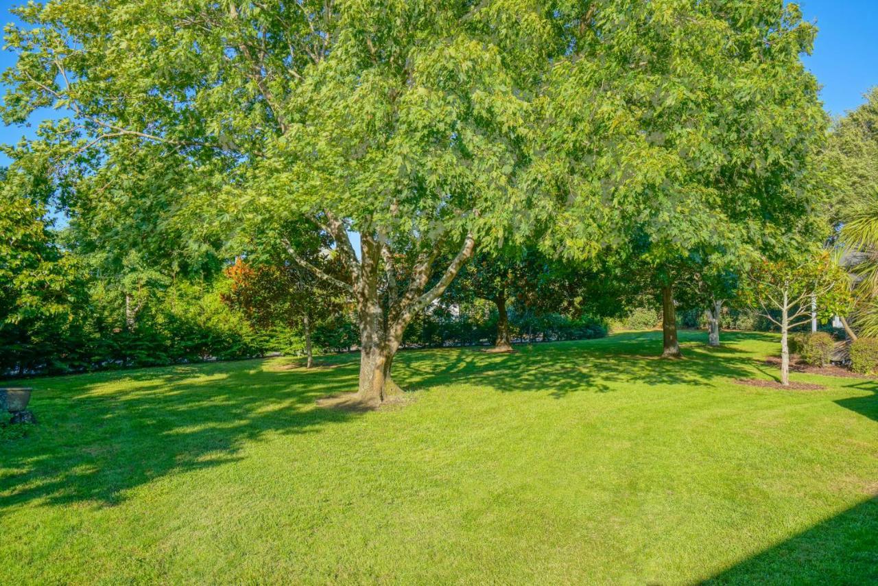 Parehua Resort Martinborough Luaran gambar The park in 2019